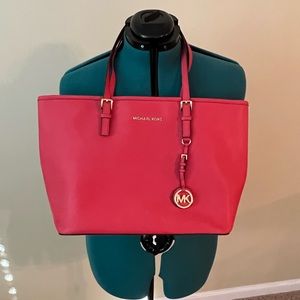Michael Kors tote